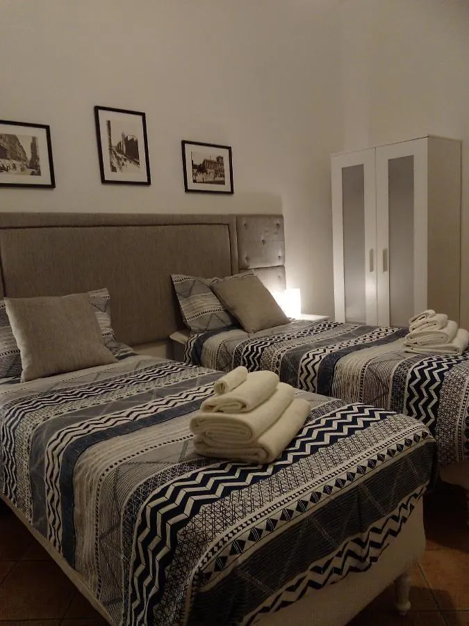 Tata'S Home Villa Borghese Rome 0*,  Italy